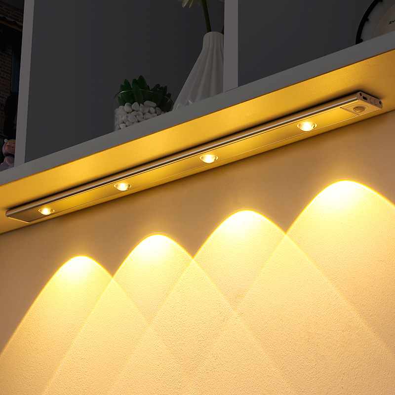 Smart Motion Sensor Light – Wireless, Rechargeable &amp; Ultra-Thin