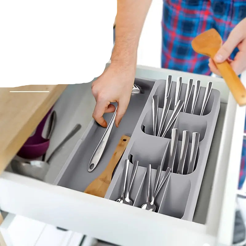 Expandable Silverware Organizer Tray – Neat, Organized Kitchen Drawers